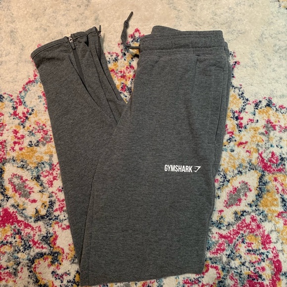 Gymshark Joggers Grey - Picture 2 of 6